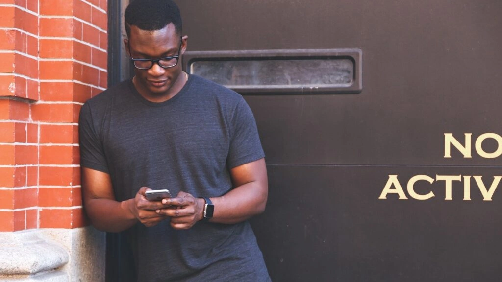 A guy uses transcription app to convert mp4 to text