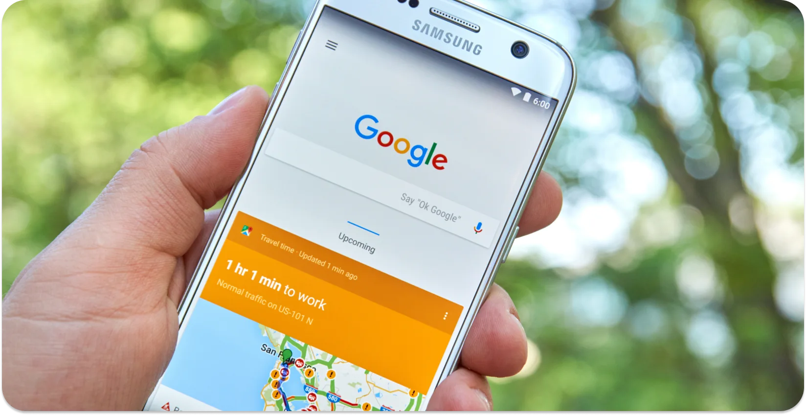 Gboard app icon on a blurred background, indicating the voice typing feature.